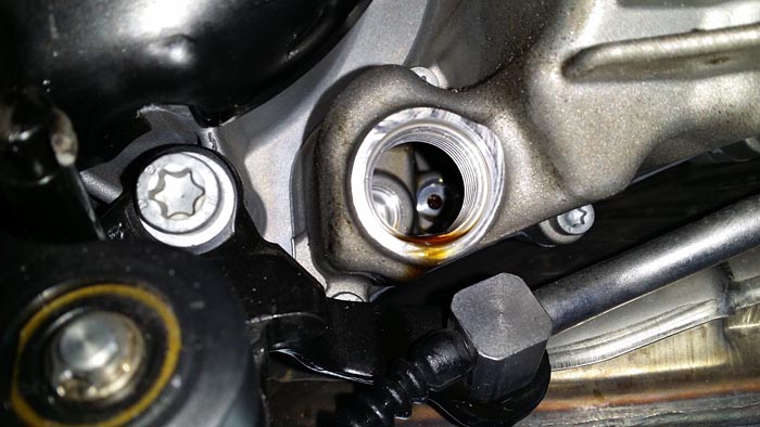 BMW Scooter Oil Filter Tube