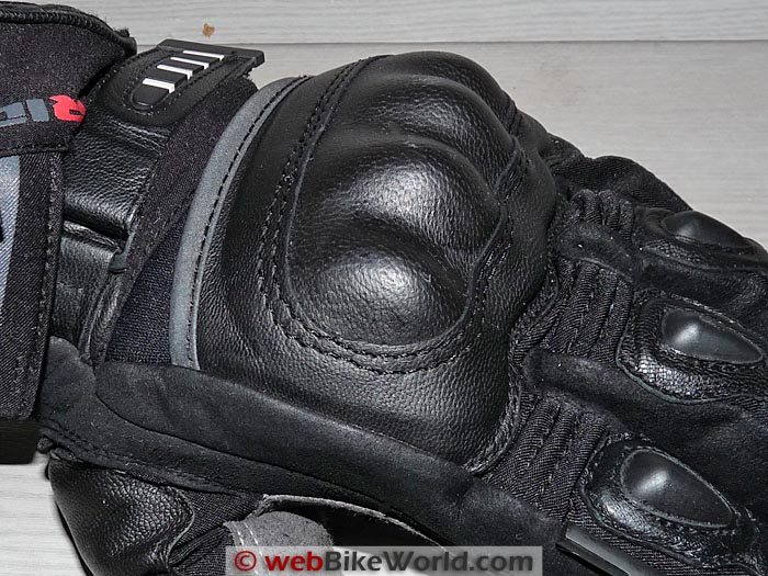 Richa Arctic Gloves Main Knuckle Protector