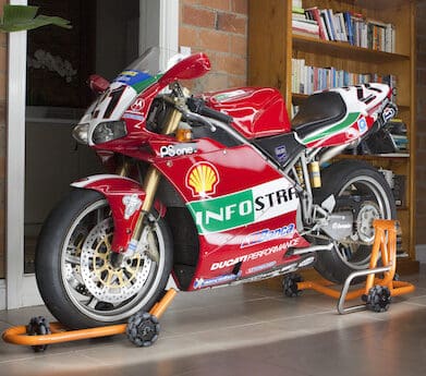 Dynamoto motorcycle stand