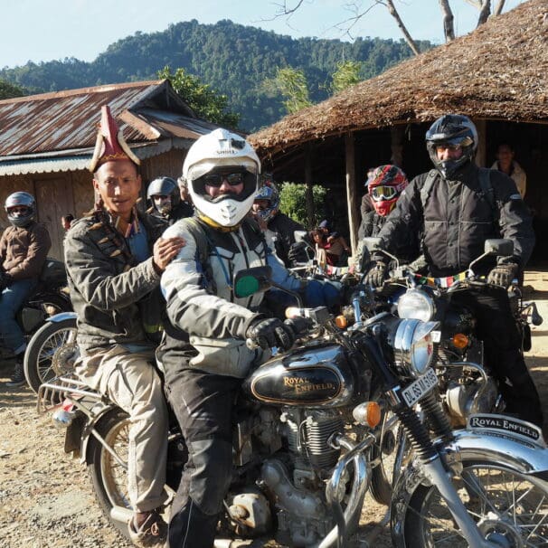Nevermind_Tours2.jpg