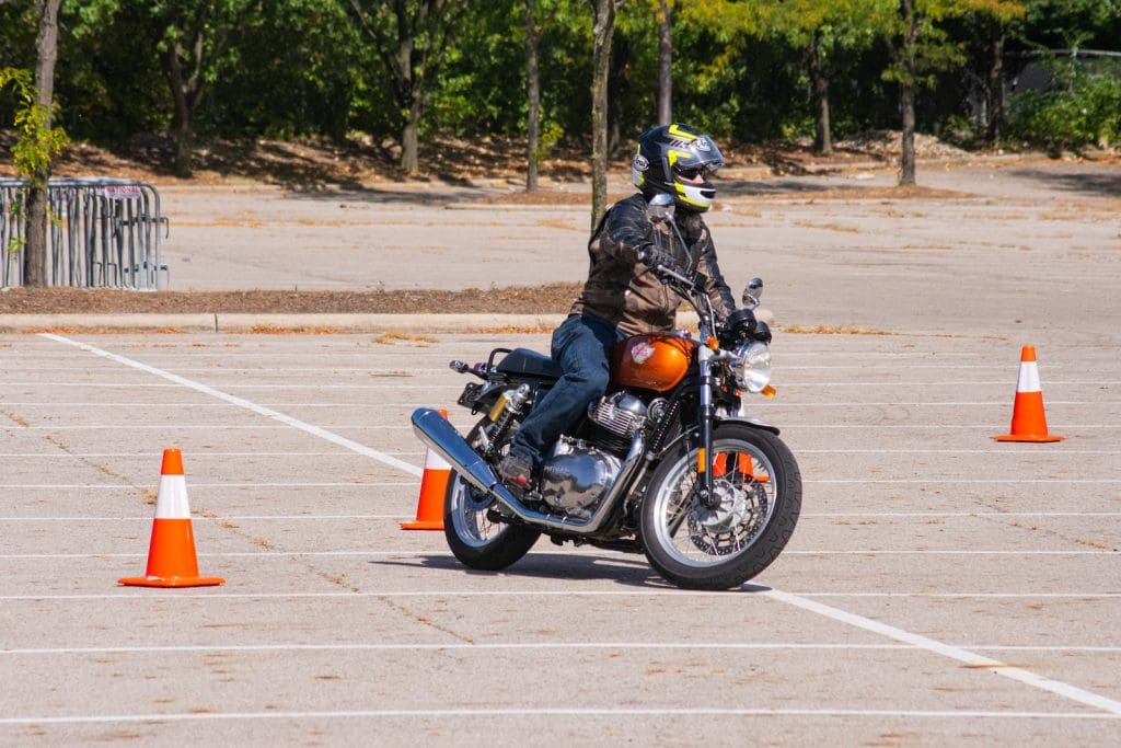 Royal Enfield Interceptor 650