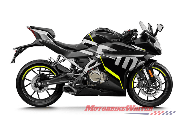 CFMoto 300SR
