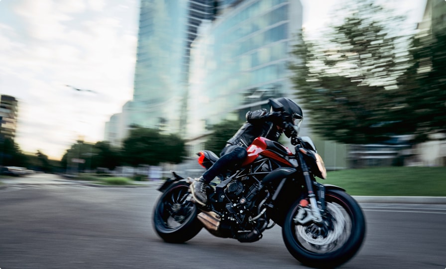 2021 MV Agusta Dragster 800 Rosso