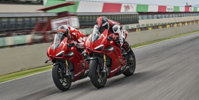 2022 Ducati Panigale V4 R