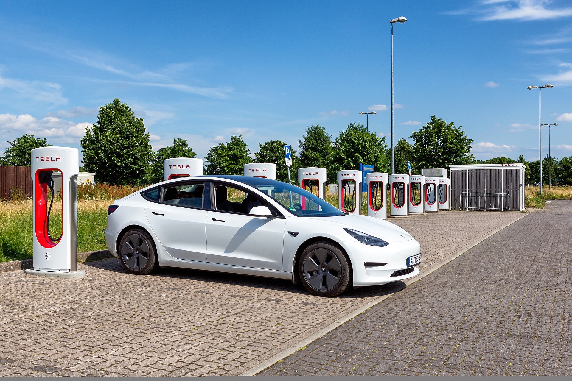 Bank of 900 Volt Tesla Superchargers