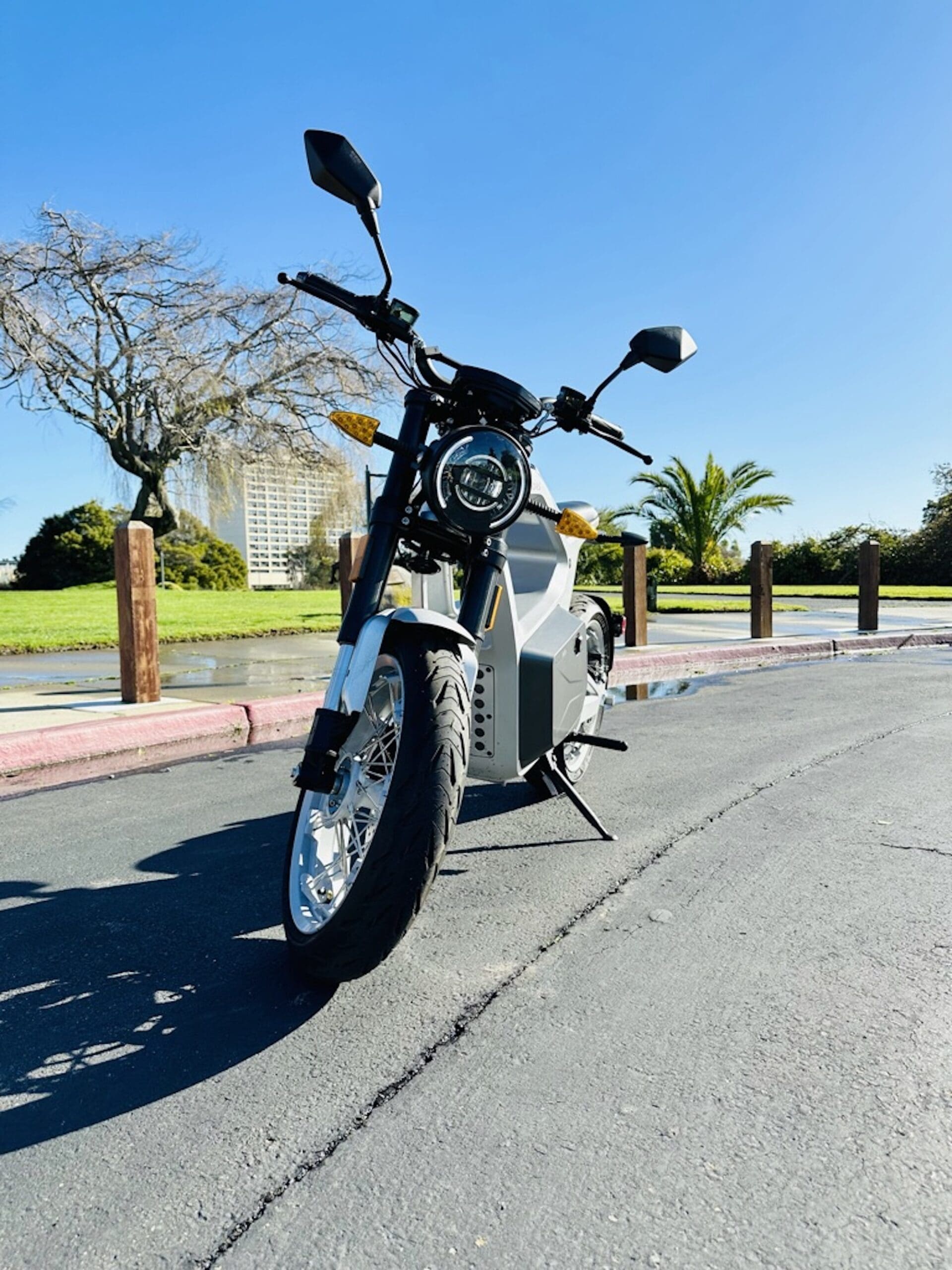Cara Pellegrini's review of the SONDORS MetaCycle. All media sourced from Cara Pellegrini, all rights reserved.