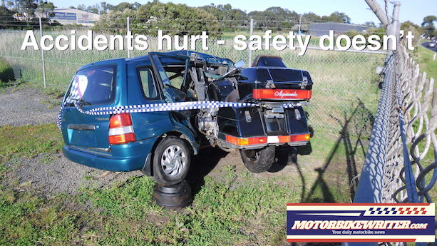 Could self-cancelling indicators prevent T-bone crashes? safety contract