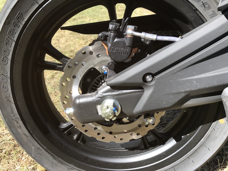 CFMoto 650NK