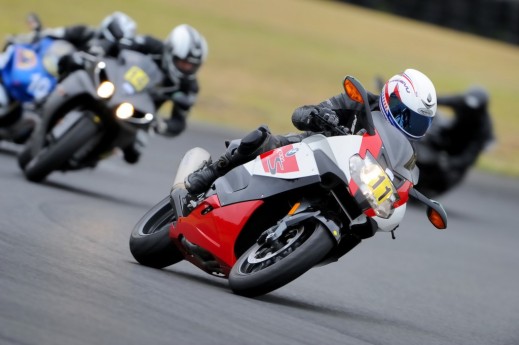 California Superbike School BMW K 1200 S track day